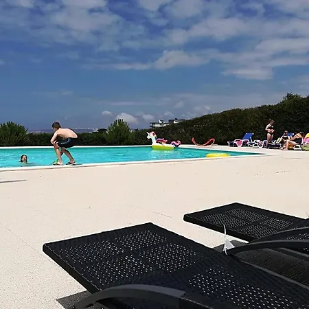 Bed & Breakfast O Pescador Nazaré