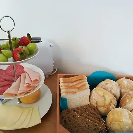 O Pescador Frühstückspension *